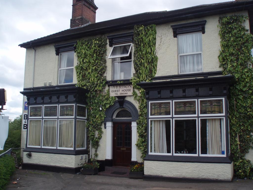 Verdon Guest House Stoke-on-Trent Exterior photo